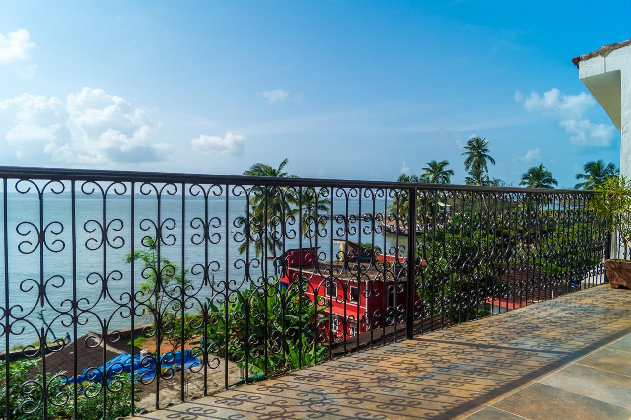 Zuariview Guest House โดนาเปาลา ภายนอก รูปภาพ